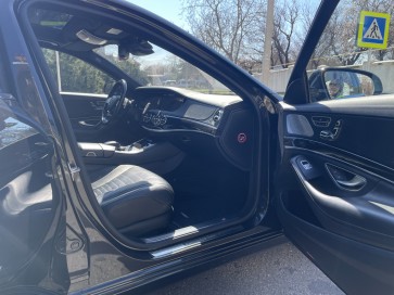 Mercedes S-class W222