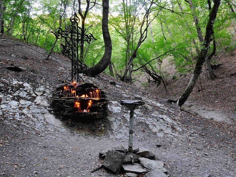 Святые источники Неберджая Святые источники Неберджая